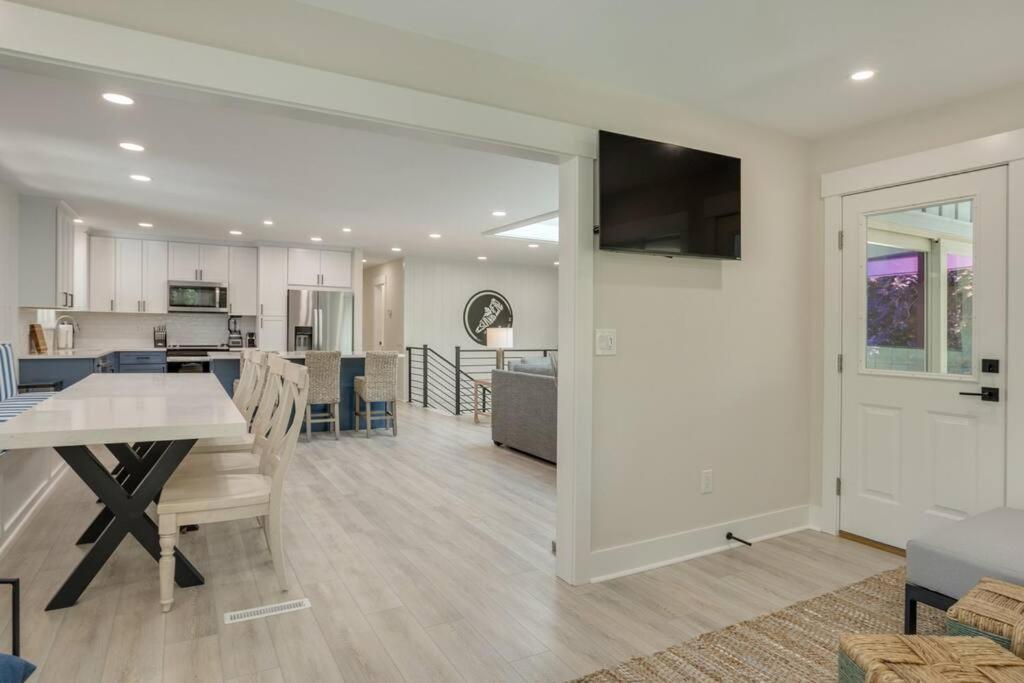 Luxury Beach House - 2Min Walk To Beach - Private Pool - Group & Dog Friendly Hilton Head Island Exterior photo